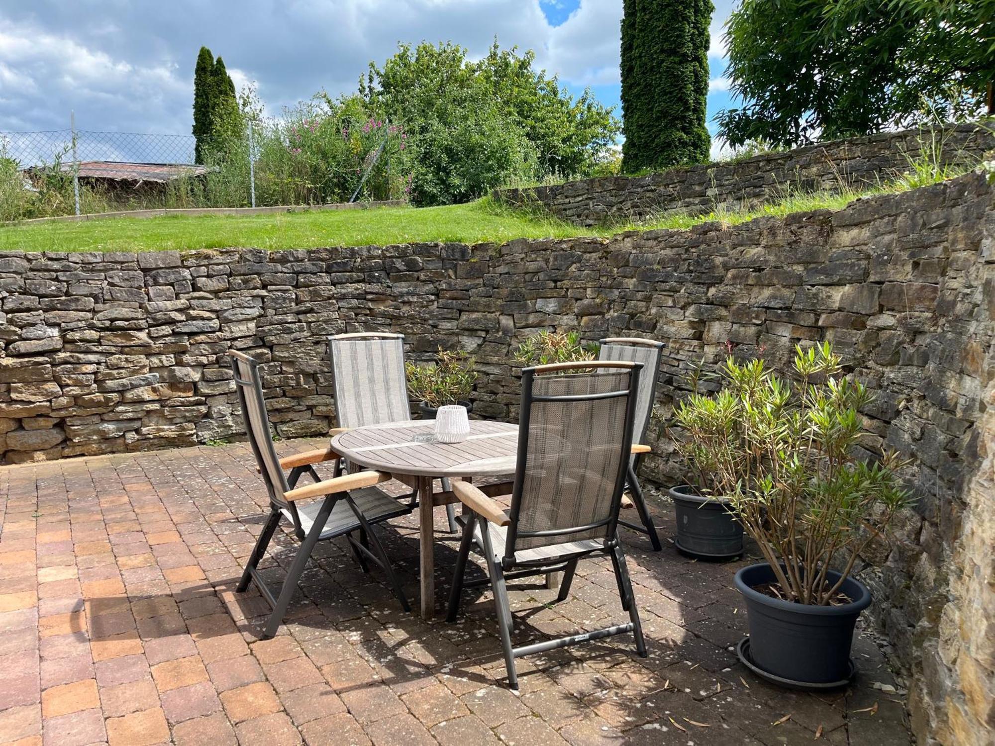 Ferienwohnung Mit Terrasse Einbeck Exteriör bild